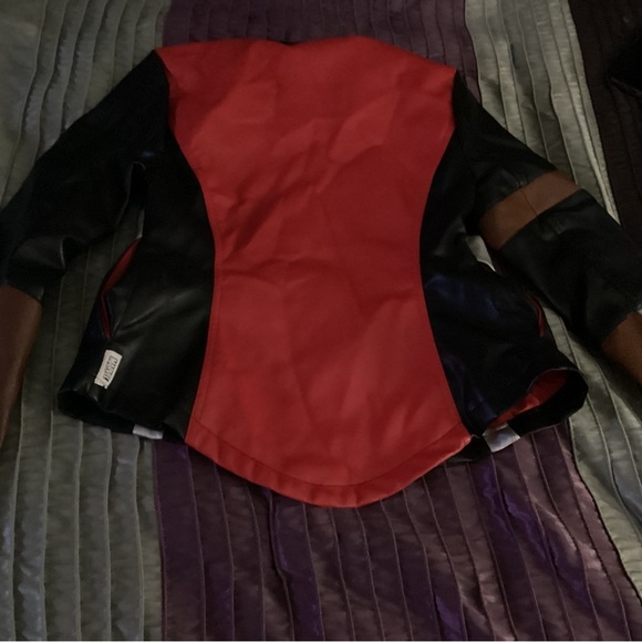 Boys Marvel Jacket (Thor)-size medium - Picture 5 of 8